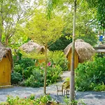 Samui Circus Studio & Ville - Dome Bungalow 5
